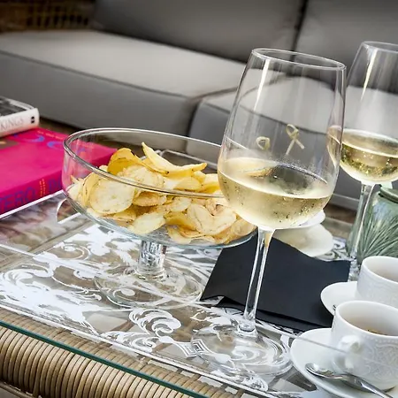 Bb 22 Palace Palermo