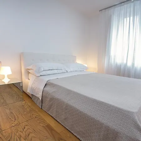 Bb 22 Palace Bed & Breakfast