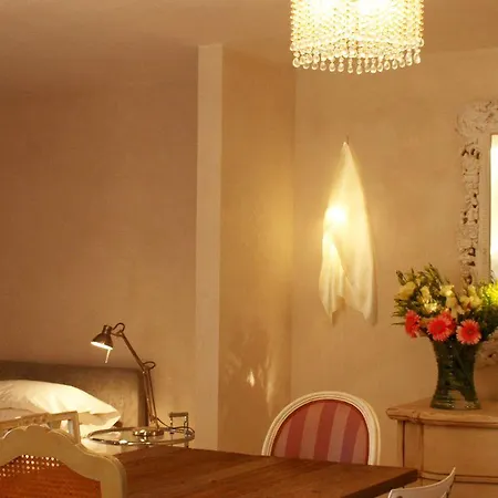 Bb 22 Palace Bed & Breakfast 4*