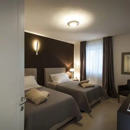 Bb 22 Palace לינה וארוחת בוקר פלרמו