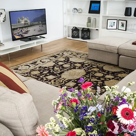 לינה וארוחת בוקר Bb 22 Palace