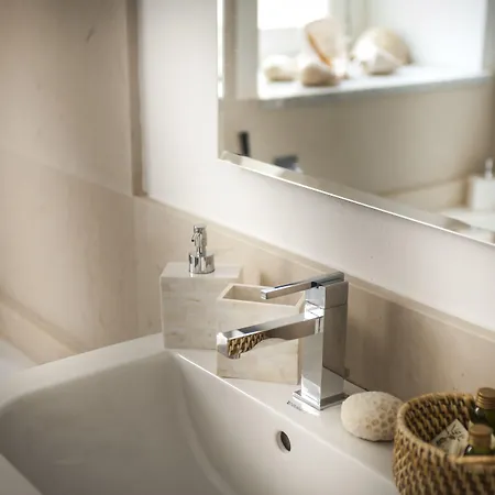 Bb 22 Palace לינה וארוחת בוקר 4*